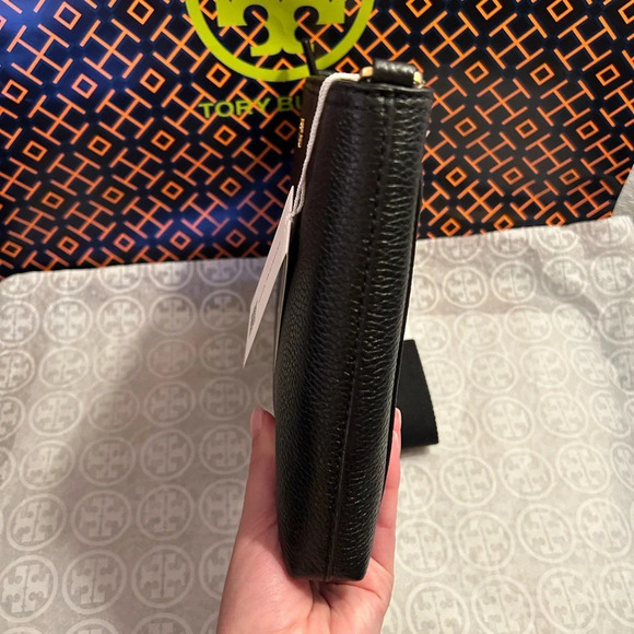 Tory Burch Blake Swingpack Crossbody Bag Black Gold - Picture 2 of 11